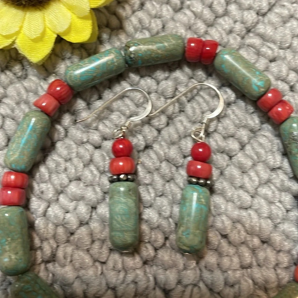 Turquoise, Coral Bracelet - Picture 3 of 3